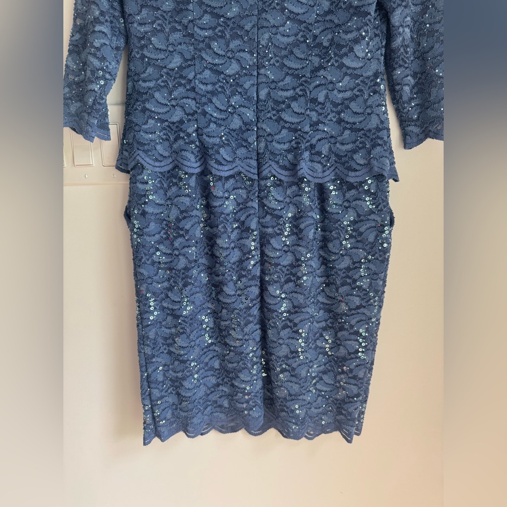 ALEX EVENINGS Periwinkle Sequin Scalloped Lace 3/4 Sleeve Mock Dress 6 US - Picture 11 of 14